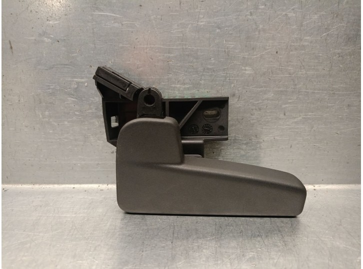 Recambio de cerradura capot para skoda octavia iv (nx3, nn3, pv3) 1.5 tsi referencia OEM IAM 517823633B 517823633B 