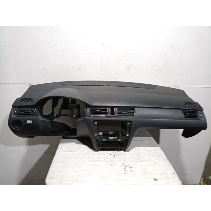 Recambio de salpicadero para seat toledo iv (kg3) 1.6 tdi referencia OEM IAM  6JB857009 