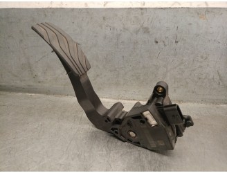 Recambio de potenciometro pedal para renault megane iv hatchback (b9a/m/n_) 1.3 tce 140 (b9nb) referencia OEM IAM 180020000R 180