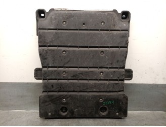 Recambio de cubrecarter para skoda octavia iii (5e3, nl3, nr3) 1.5 tsi referencia OEM IAM 5Q0825230H CESTA 