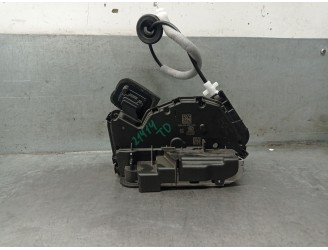 Recambio de cerradura puerta trasera derecha para skoda octavia iv (nx3, nn3, pv3) 1.5 tsi referencia OEM IAM 5TA839016Q 5TA8390