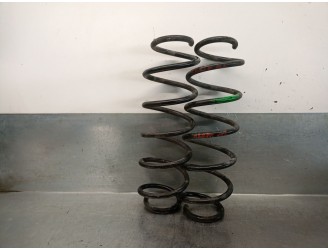 Recambio de muelle amortiguacion para toyota yaris (_p21_, _pa1_, _ph1_) 1.5 hybrid (mxph10) referencia OEM IAM 48231K0090 48231