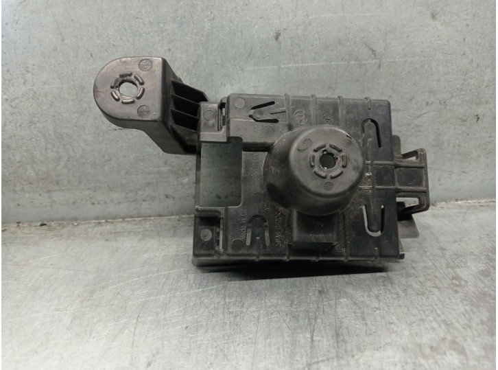 Recambio de moldura para skoda octavia iv (nx3, nn3, pv3) 1.5 tsi referencia OEM IAM 5E6907455  