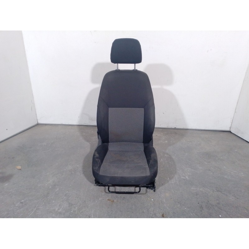 Recambio de asiento delantero derecho para seat toledo iv (kg3) 1.6 tdi referencia OEM IAM 6RA881106D 6RA881105D 