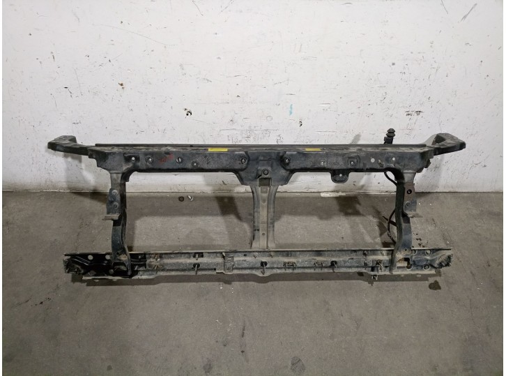 Recambio de panel frontal para nissan pathfinder (r51) 2.5 dci diesel cat referencia OEM IAM 62500EB330 