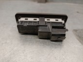 Replacement tailgate exterior handle for Citroën C4 Cactus 1.2 VTi 82 OEM IAM reference 9676028380 