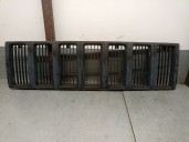 Recambio de rejilla delantera para jeep cherokee (xj) 2.5 tdi 4x4 referencia OEM IAM 55055150  