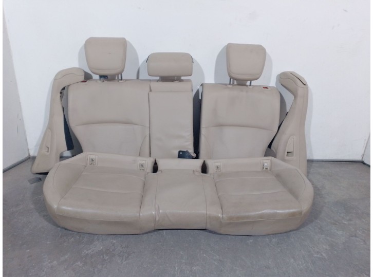 Recambio de asientos traseros para subaru legacy v station wagon (br) 2.0 d awd referencia OEM IAM 64310AL040 64310AL040 
