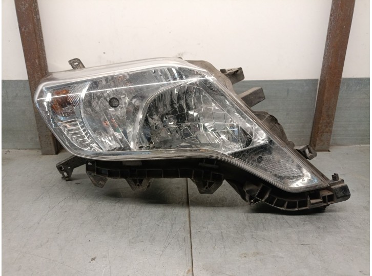 Recambio de faro izquierdo para toyota land cruiser (j15) 3.0 turbodiesel cat referencia OEM IAM 8117060J00  