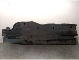 Recambio de cubrecarter para skoda octavia iv (nx3, nn3, pv3) 1.5 tsi referencia OEM IAM 5WA825201E CESTA 5WA825101