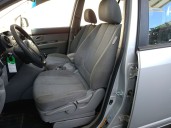 kia carens iii monospace (un) del año 2009