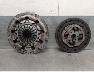 Replacement clutch kit for Opel Astra H (A04) 1.7 CDTi (L48) OEM IAM reference 121008910 5666016 321008710 LUK