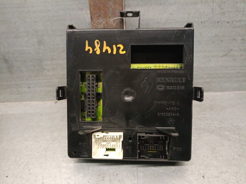 Recambio de caja reles / fusibles para renault laguna ii (bg0/1_) 1.9 dci referencia OEM IAM 8200190269  