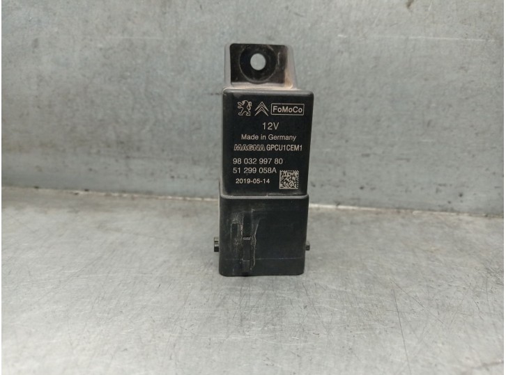 Recambio de caja precalentamiento para citroën jumpy iii furgoneta (v_) 1.6 bluehdi 115 referencia OEM IAM 9803299780 51299058A