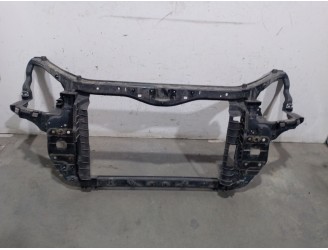 Recambio de panel frontal para kia carens iii monospace (un) 2.0 crdi 115 referencia OEM IAM 641101D000 641101D000 REF DE RF 