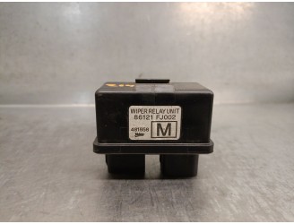 Replacement relay for Subaru Legacy V Station Wagon (BR) 2.0 D AWD OEM IAM reference 86121FJ002 86121FJ002 