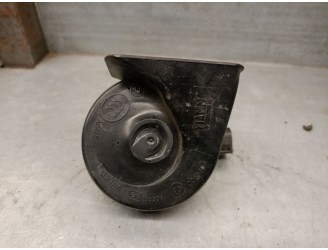 Replacement horn for Volkswagen Passat CC B6 (357) 2.0 TDI 4Motion OEM IAM reference 3C0951223E 