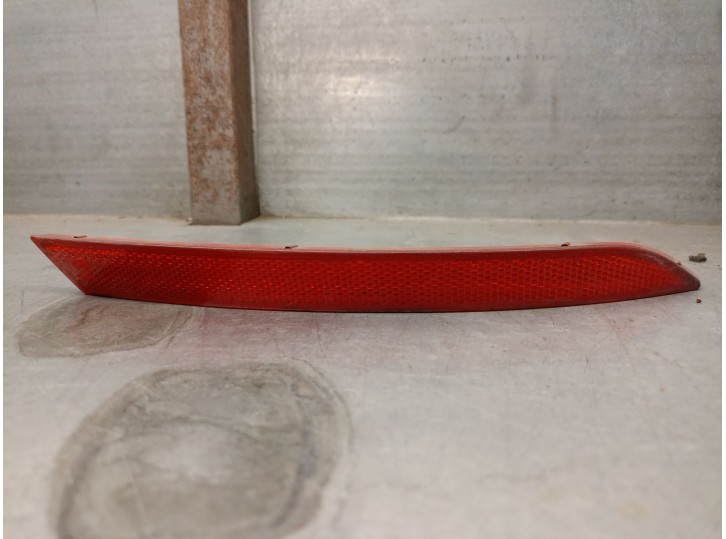 Recambio de piloto trasero derecho paragolpes para volkswagen passat cc b6 (357) 2.0 tdi 4motion referencia OEM IAM 3C8945105B 