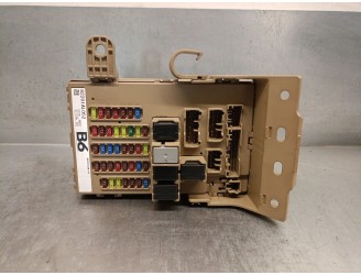 Recambio de caja reles / fusibles para subaru legacy v station wagon (br) 2.0 d awd referencia OEM IAM 82201AL052  