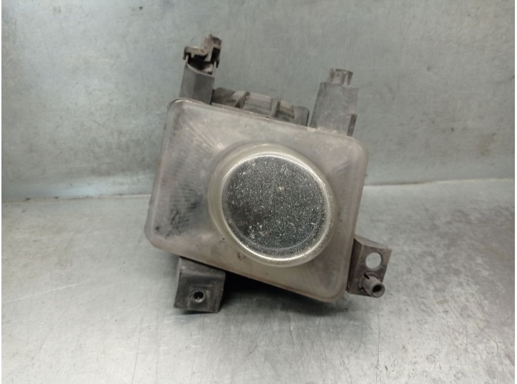 Replacement left fog light for Opel Vectra C GTS (Z02) 2.2 DTi 16V (F68) OEM IAM reference 13101744 0096726 GM