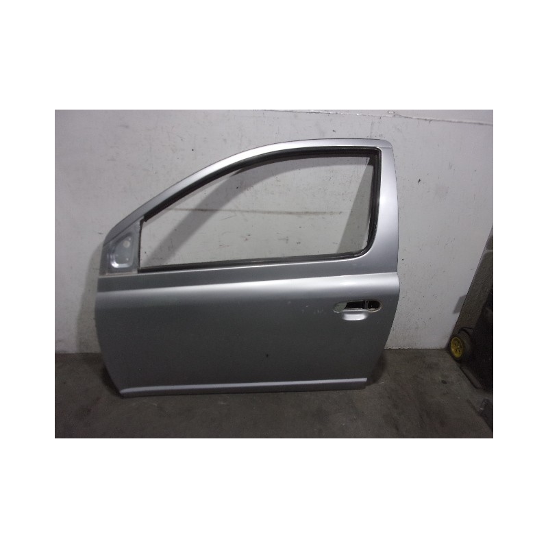 Recambio de puerta delantera izquierda para toyota yaris (ncp1/nlp1/scp1) 1.0 cat referencia OEM IAM 6700252021  