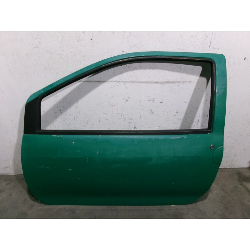 Recambio de puerta delantera izquierda para renault twingo (co6) 1.3 cat referencia OEM IAM 7751470905  