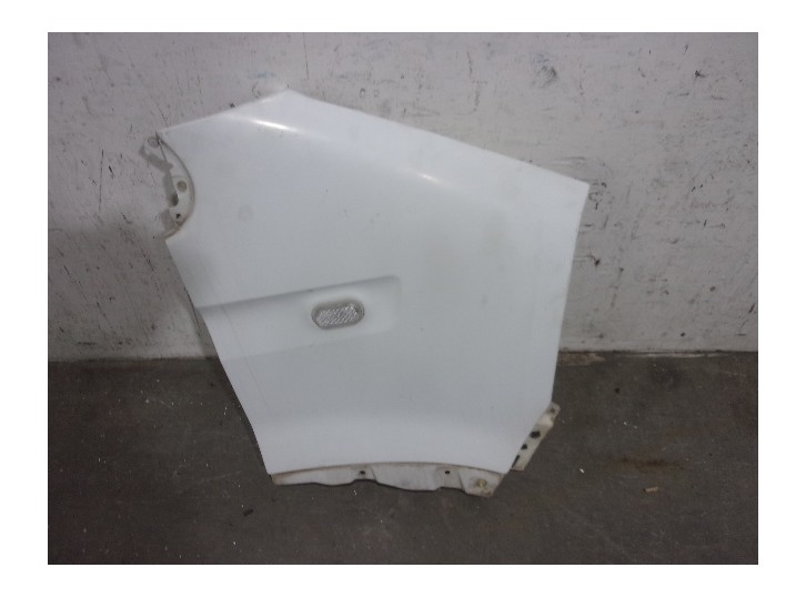 Recambio de aleta delantera derecha para nissan interstar mod. 04 (x70) 2.5 dci diesel cat referencia OEM IAM 6311200QAG 