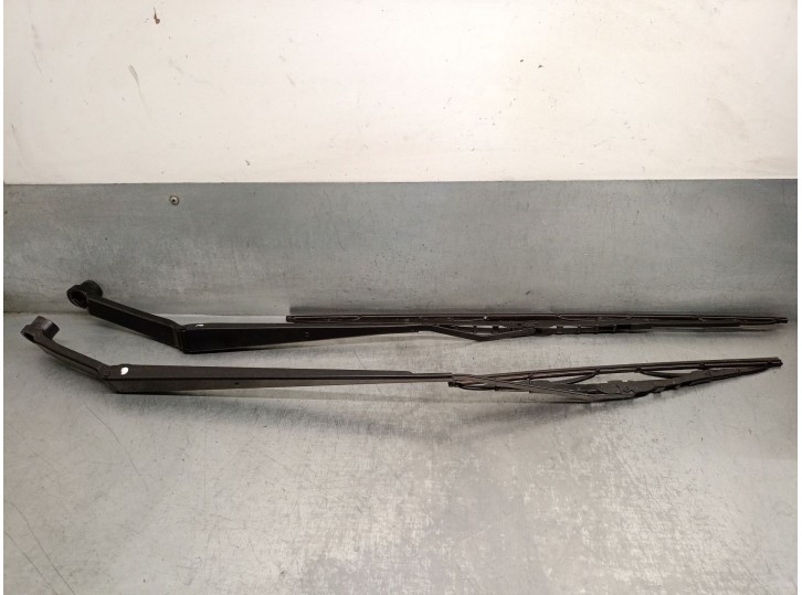 Recambio de brazo limpia delantero derecho para subaru legacy v station wagon (br) 2.0 d awd referencia OEM IAM 86532AL060 86532