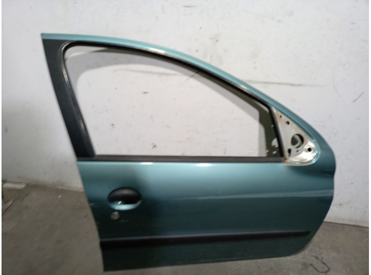 Recambio de puerta delantera derecha para peugeot 206 hatchback (2a/c) 1.1 i referencia OEM IAM 9004K5 9004K5 