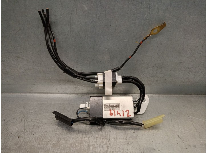 Recambio de antena para subaru legacy v station wagon (br) 2.0 d awd referencia OEM IAM 86327AL000 86327AL000 