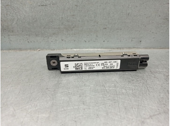 Recambio de antena para seat leon (kl1, klg) 1.0 tsi referencia OEM IAM 5FA035225B 920627036