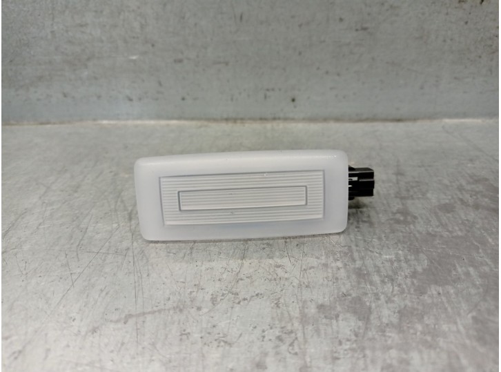 Recambio de luz interior para seat leon (kl1, klg) 1.0 tsi referencia OEM IAM 10A947109A 