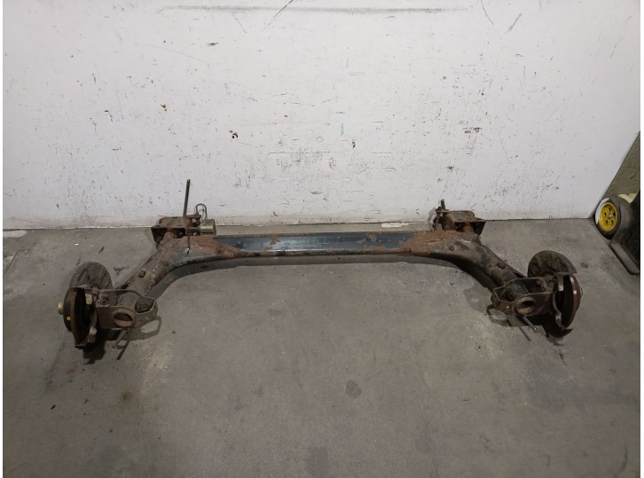 Recambio de puente trasero para volkswagen golf iii cabriolet (1e7) 2.0 referencia OEM IAM  1H0500051S 