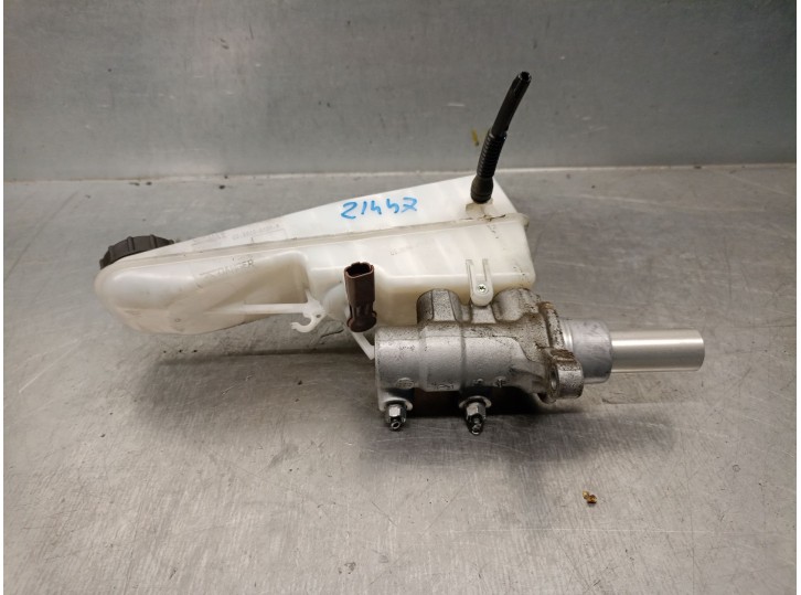 Recambio de bomba freno para toyota proace furgoneta (mdz_) 1.5 d4d (mdz8) referencia OEM IAM 9805232280  1613263780