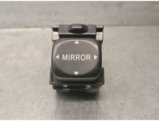 Recambio de mando retrovisor para toyota yaris (_p1_) 1.4 d-4d (nlp10_) referencia OEM IAM 183547  