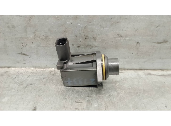 Replacement auxiliary air valve for Volkswagen Golf V (1K1) 1.4 TSI OEM IAM reference 03C145710E 70424701 PIERBUG