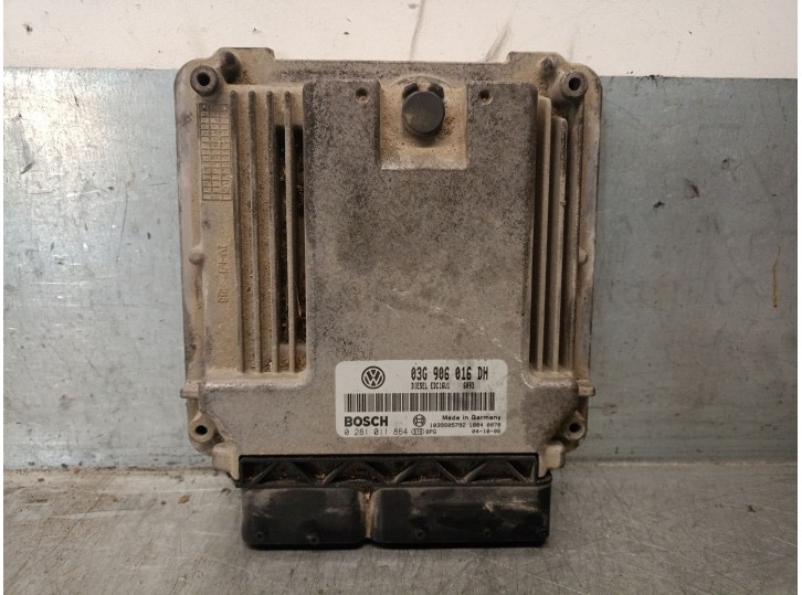 Replacement engine ECU for Seat Altea (5P1) 1.9 TDI OEM IAM reference 03G906016DH 0281011864 BOSCH