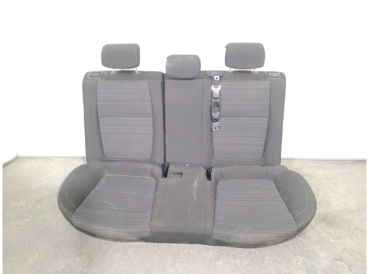 Recambio de asientos traseros para kia stonic (yb) 1.0 t-gdi referencia OEM IAM 89100H8010CUC 89100H8010CUC 