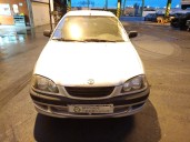 toyota avensis liftback (_t22_) del año 1999