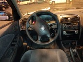 toyota avensis liftback (_t22_) del año 1999