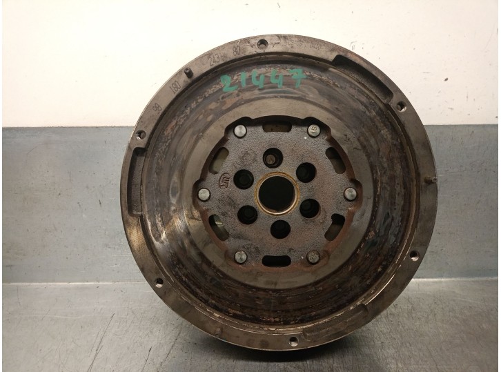 Recambio de volante motor para toyota proace furgoneta (mdz_) 1.5 d4d (mdz8) referencia OEM IAM 9818024380 SU001A6397 