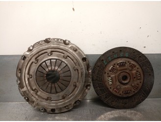 Recambio de kit embrague para seat toledo iv (kg3) 1.6 tdi referencia OEM IAM   704802 VALEO