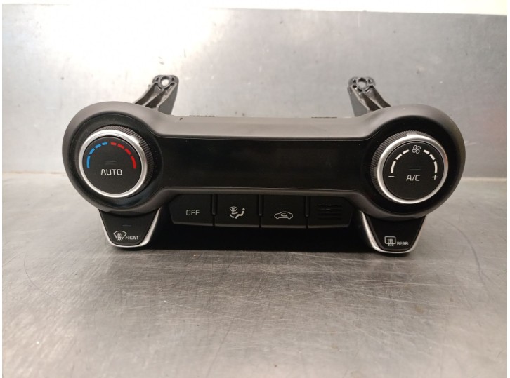 Recambio de mando climatizador para kia stonic (yb) 1.0 t-gdi referencia OEM IAM 97250H8XXX 97250H8420SA1 97250H8420