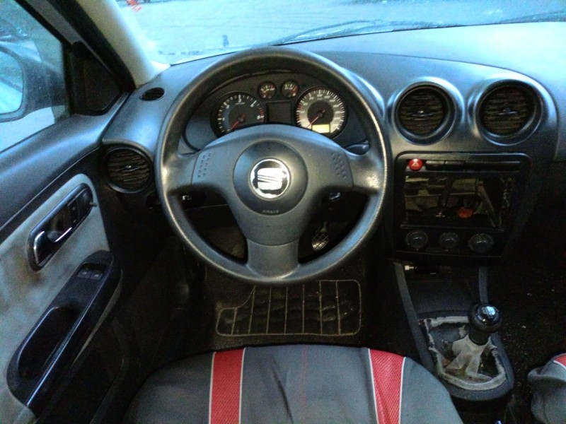 seat cordoba (6l2) del año 2003