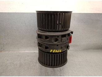 Recambio de motor calefaccion para renault megane iii hatchback (bz0/1_, b3_) 1.2 tce (bz2b, bz11) referencia OEM IAM 272104937R