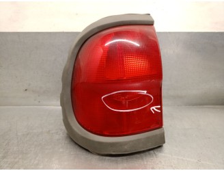 Recambio de piloto trasero izquierdo para nissan terrano/terrano.ii (r20) 2.7 turbodiesel referencia OEM IAM 268550X000 268550X0