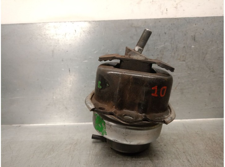 Recambio de soporte motor izquierdo para bmw x5 (e70) 3.0 turbodiesel cat referencia OEM IAM P678441601 22116795417 