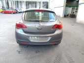 opel astra j (p10) del año 2010
