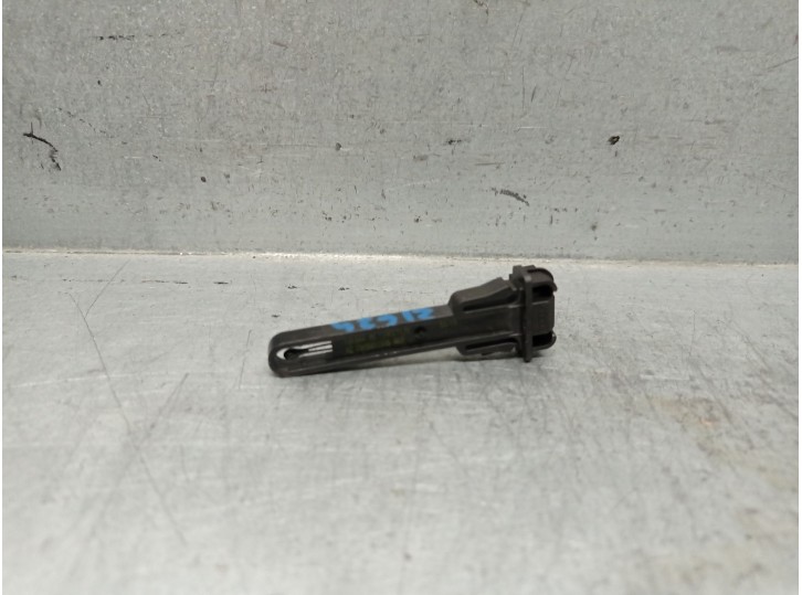 Recambio de sensor para opel corsa f (p2jo) 1.5 (68) referencia OEM IAM 7015011005 10104405