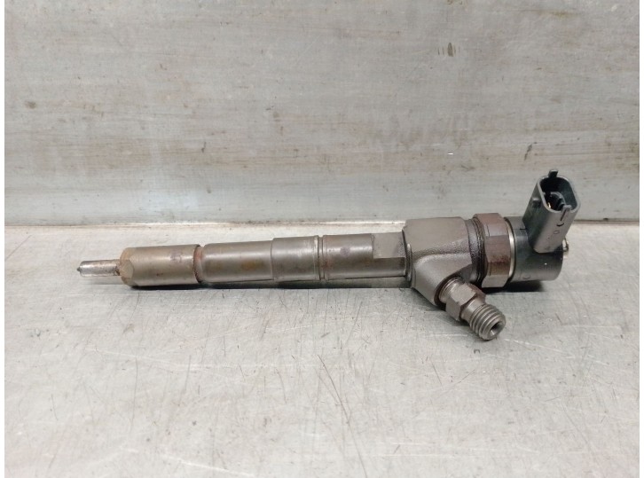 Replacement injector for Opel Insignia A (G09) 2.0 CDTi (68) OEM IAM reference 0445110327 0445110327 BOSCH